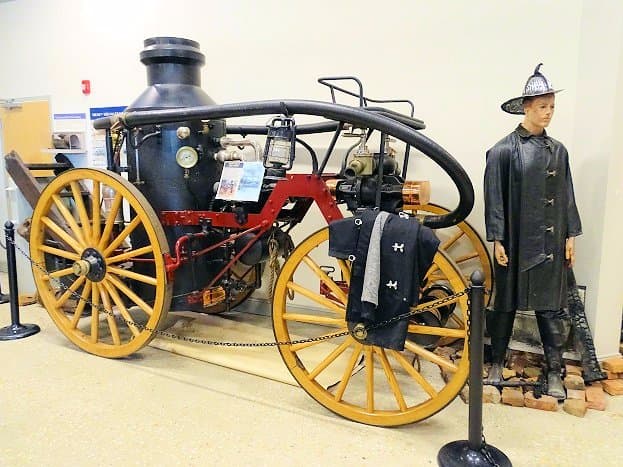 annex - 1882 silsby steam fire engine