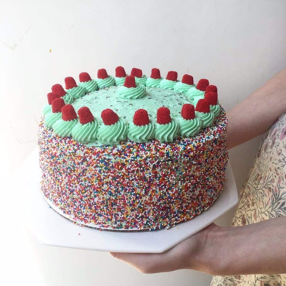 Mint confetti cake for a little girls party!