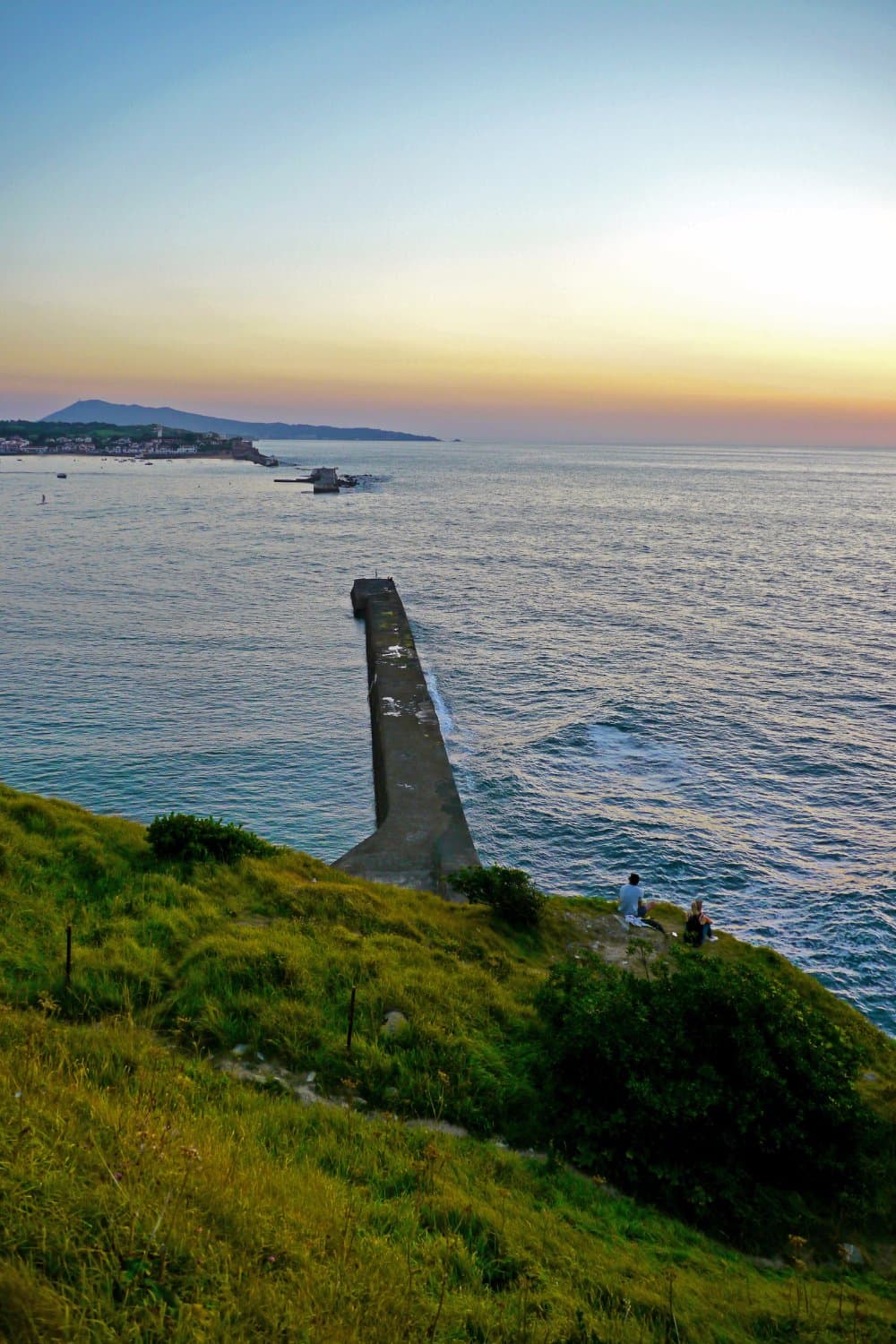 La digue de Sainte Barbe à Saint-Jean-de-Luz