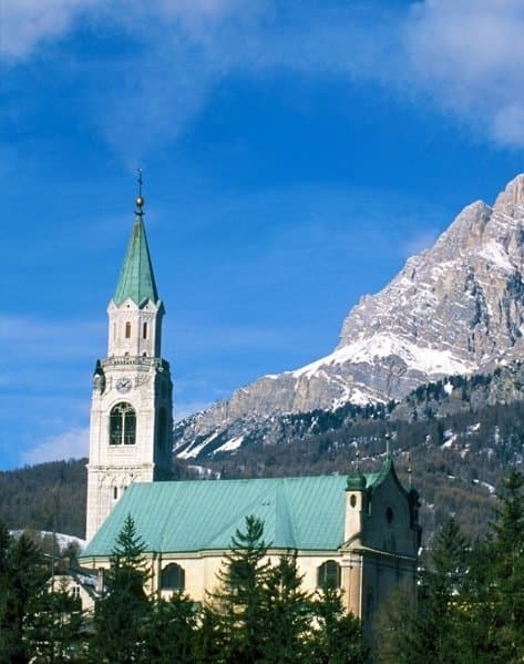 Vista complessiva della chiesa