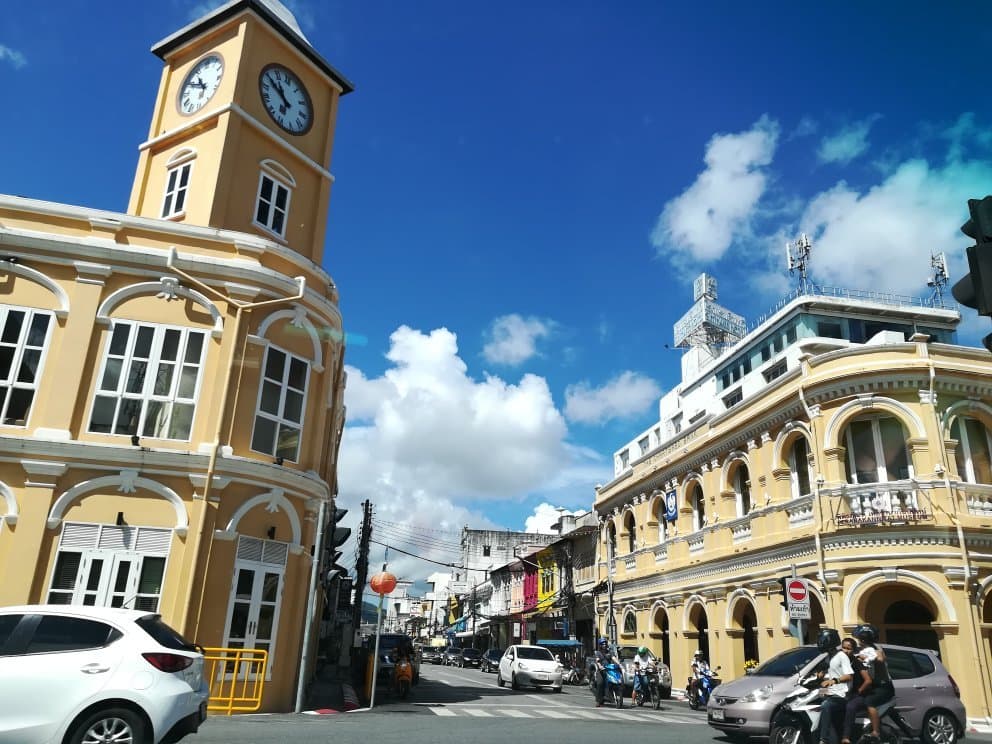 Explore Phuket Old Town