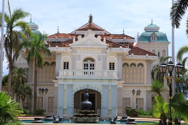 Galeri Shah Alam