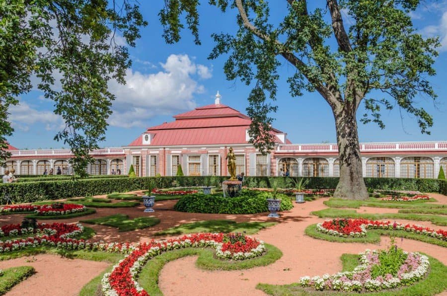 Петродворец Монплезир