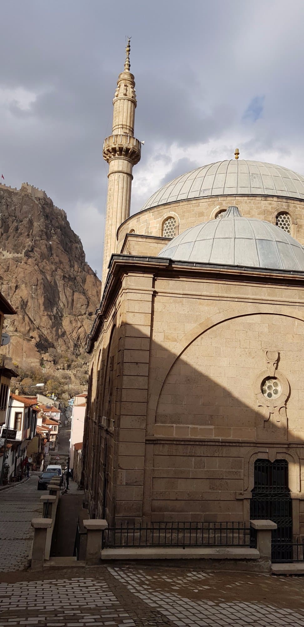 Sultan Divanı Mevlevi Türbe cami