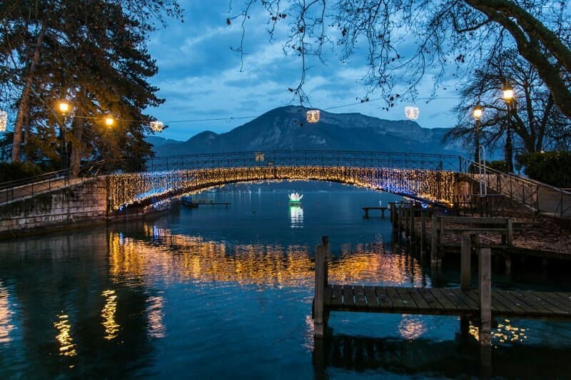 Lover's Bridge Pont des Amours