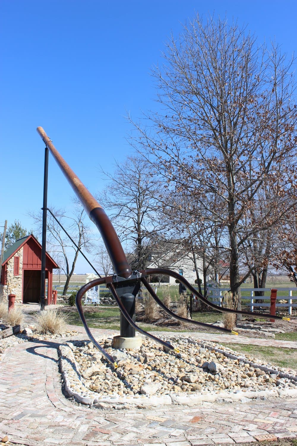 World's Largest Pitchfork