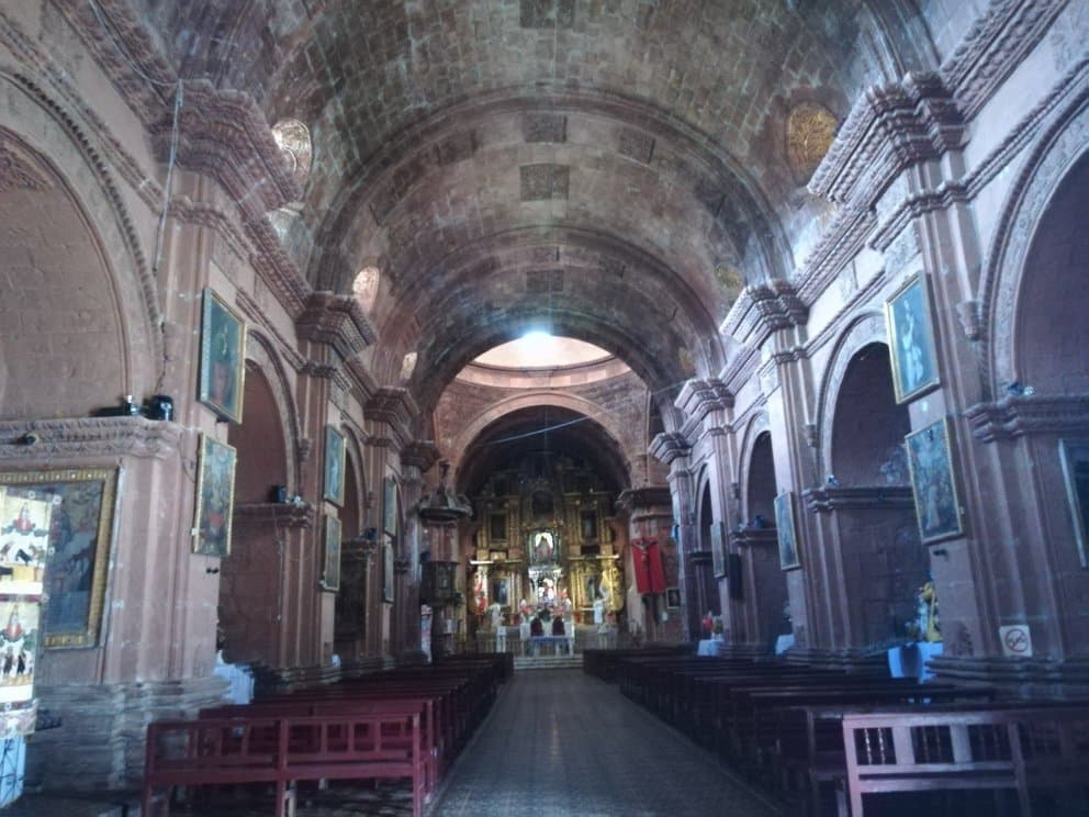 Pomata Church Santiago Apóstol