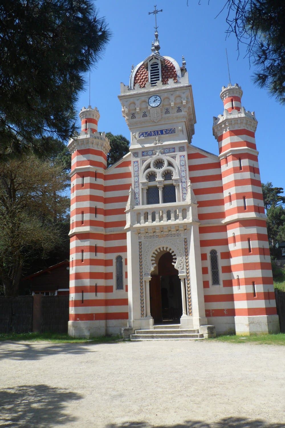 Chapelle de la Villa Algérienne L'Herbe