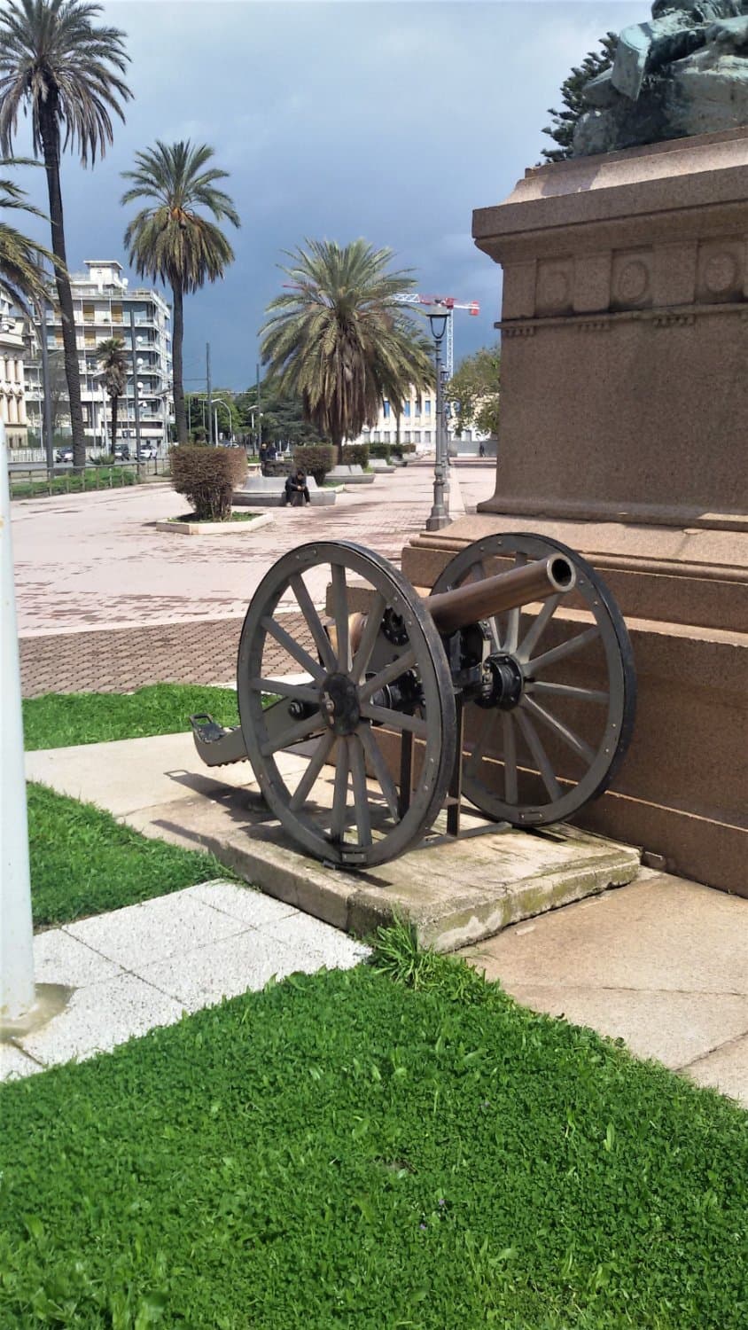 Monumento alla Batteria Siciliana Masotto - Messina.