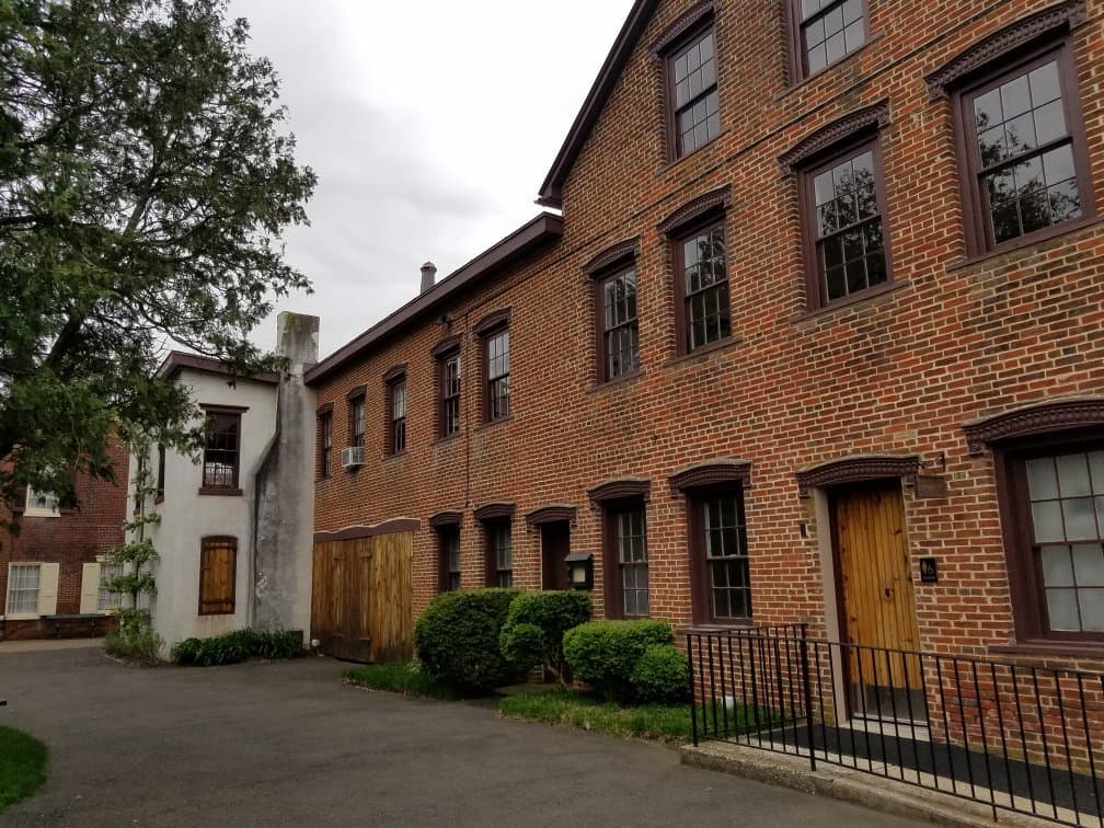 Smithville Mansion