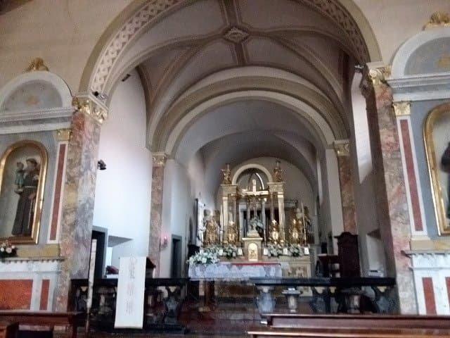 Interno chiesa