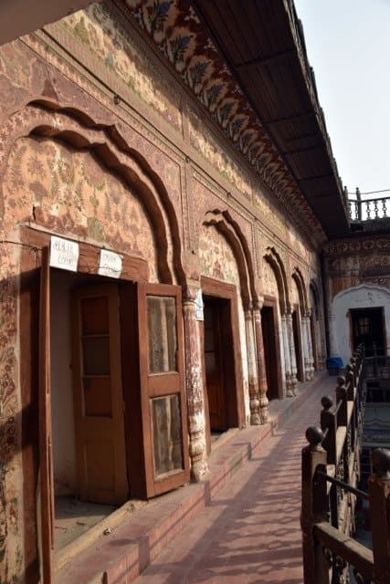 Victoria High school_wall city_