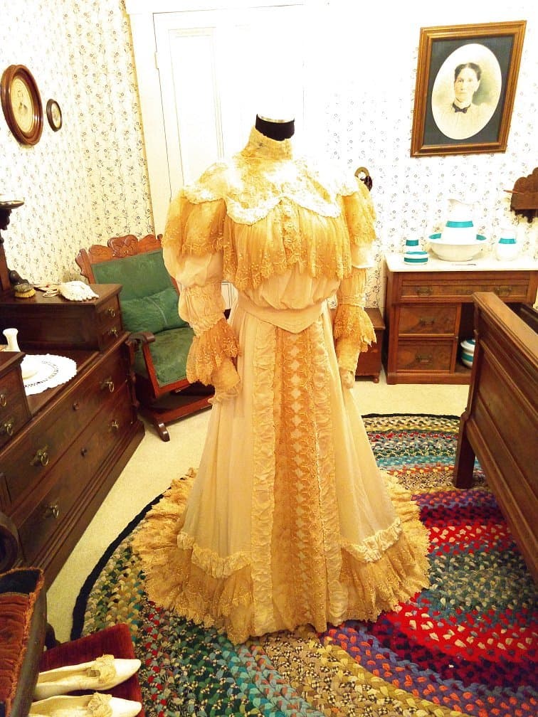 Bernhard Museum Complex