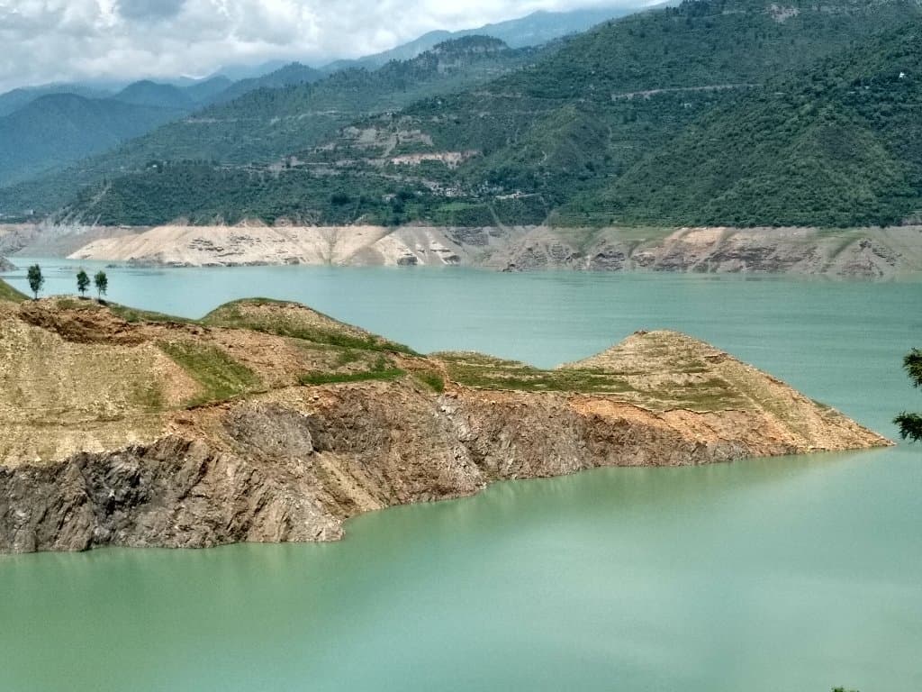 Tehri Dam and Lake