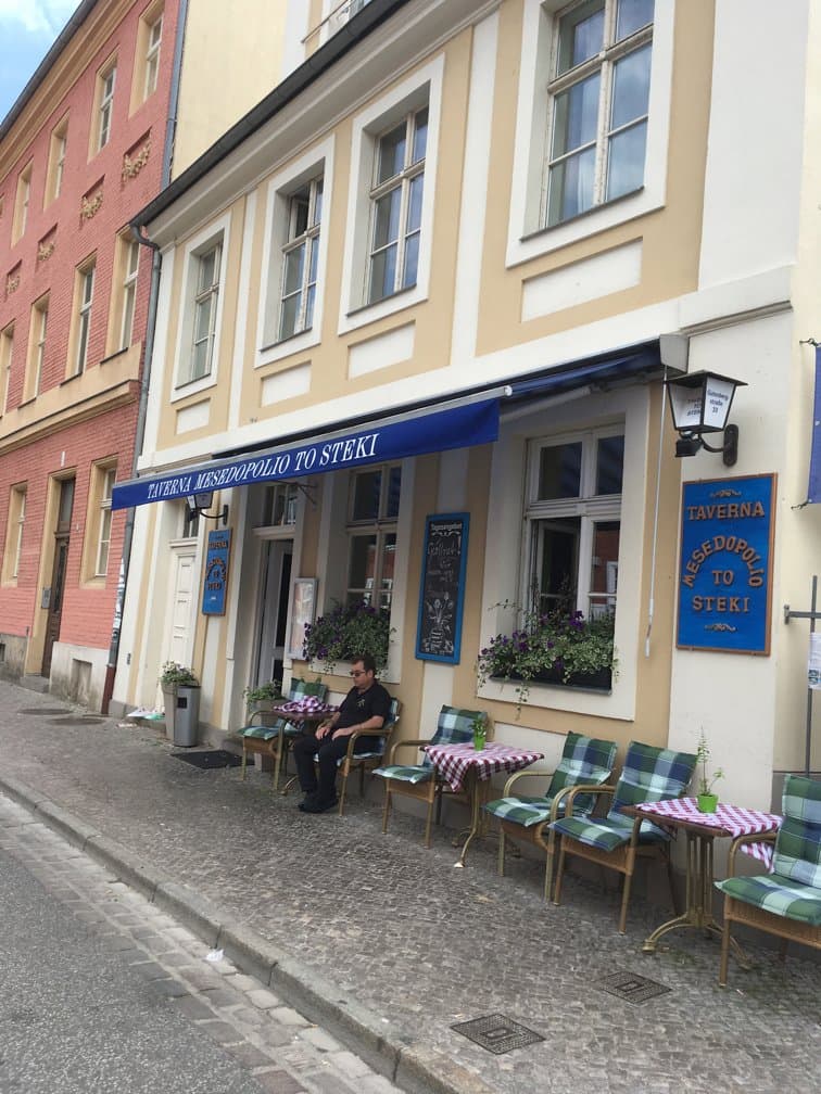 Facade and entrance to restaurant