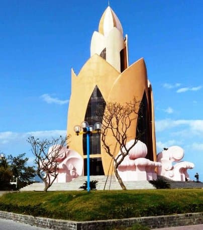 Tram Huong Tower Nha Trang