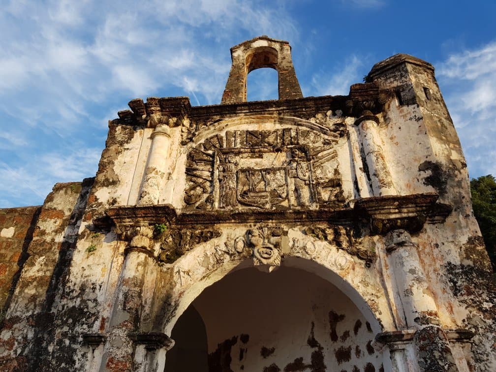 Porta de Santiago A Famosa