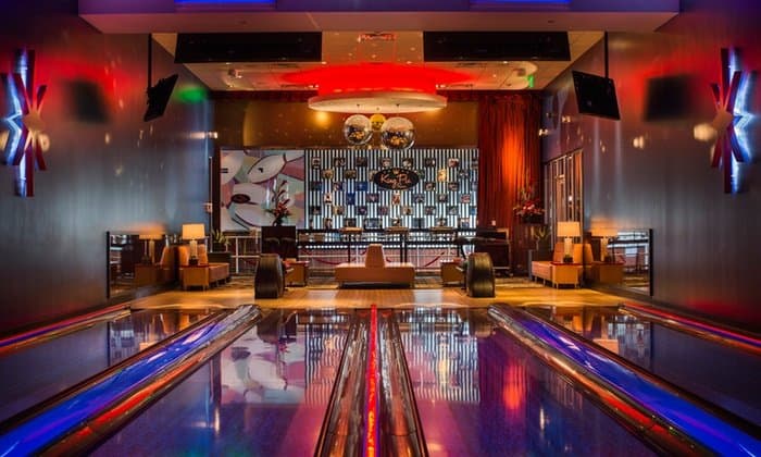 Private King Pin Room
