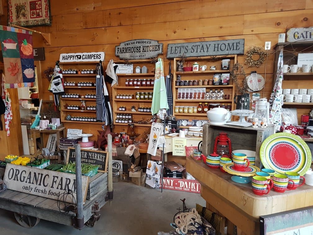 Twin Pines Orchards and Cider House