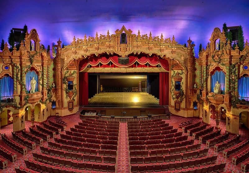 Akron Civic Theater-they don't build them like this anymore!