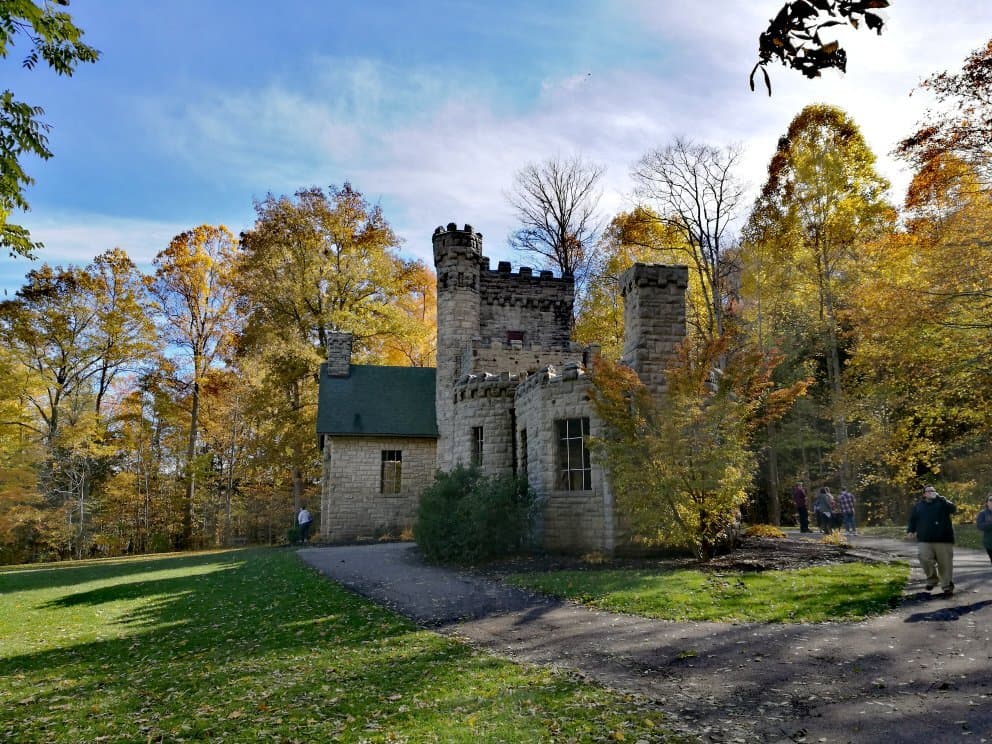 Squire's Castle Cleveland