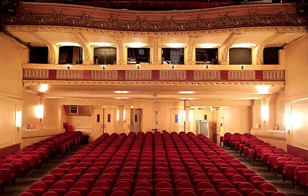 Palais des Glaces