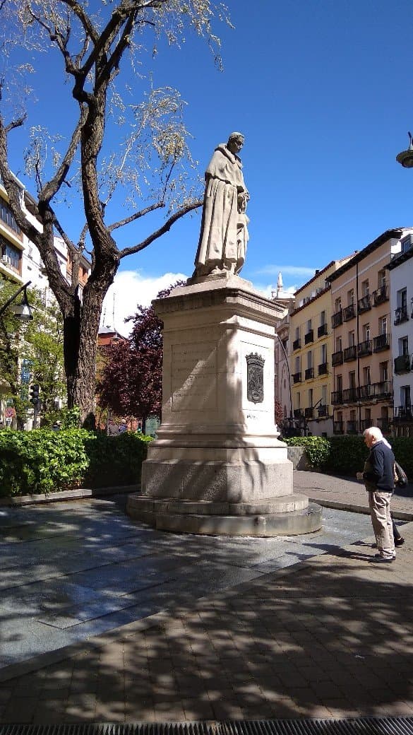 Plaza Tirso de Molina