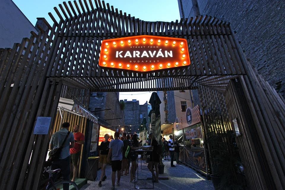 Street Food Karaván