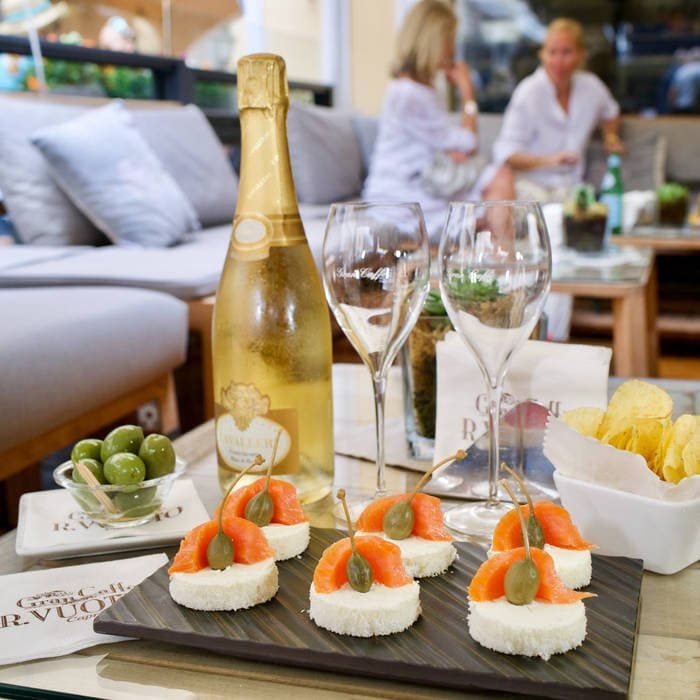 Appetizer e champagne