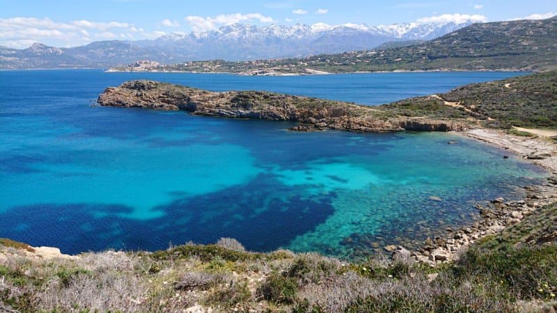 au retour descente vers une plage
