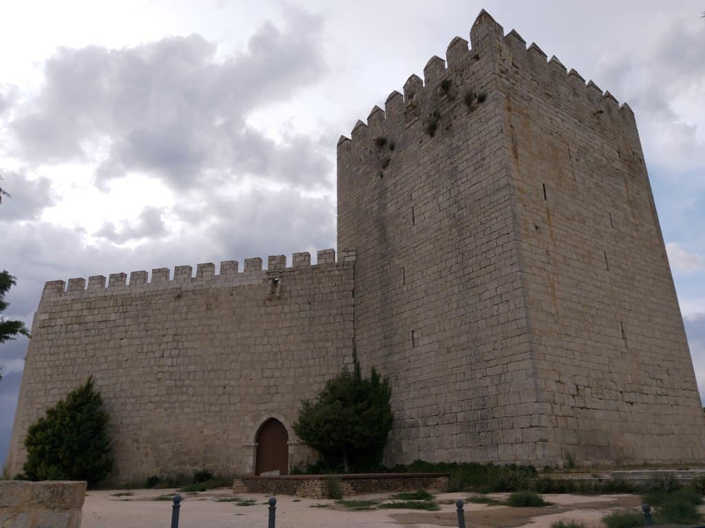 Monzón de Campos Castle