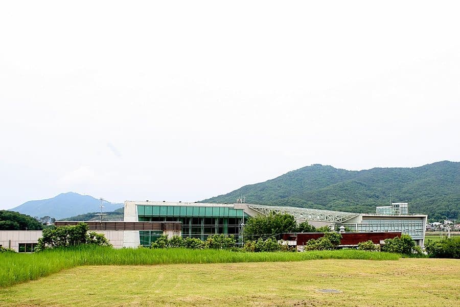 강화 부근리지석묘에서 보이는 외부 전경