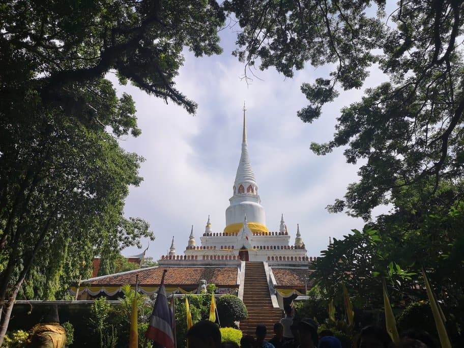 วัดพะโคะเป็นวัดที่กล่าวว่า หลวงปู่ทวดเหยียบน้ำทะเลจืด เคยจำพรรษาอยู่ ณ วัดแห่งนี้เมื่อ 400 ปีมาแล้ว