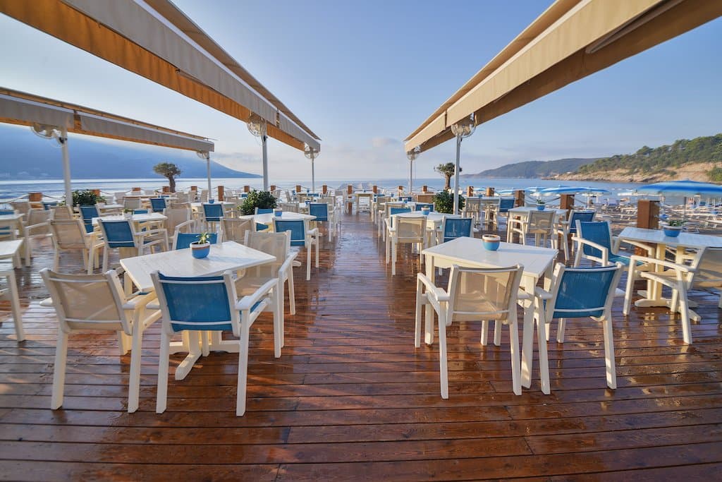 Azzurro restaurant terrace