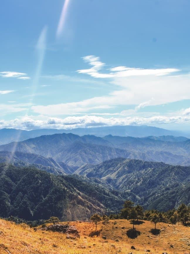 A good place to hike on especially with beginners. It's cold even if the sun is up high. A hike with 600pesos/6 persons and 50pesos registration fee.