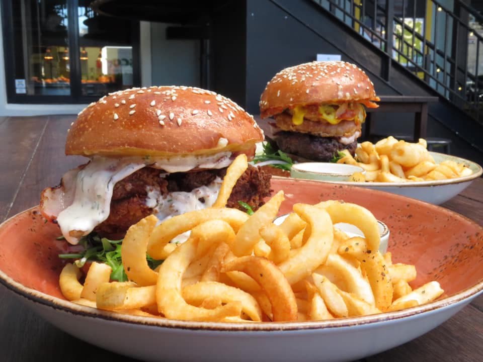 Burgers, burgers, burgers! 