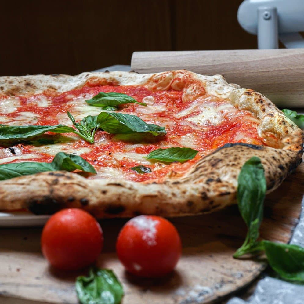 SIGNATURE PIZZA MARGHERITA
