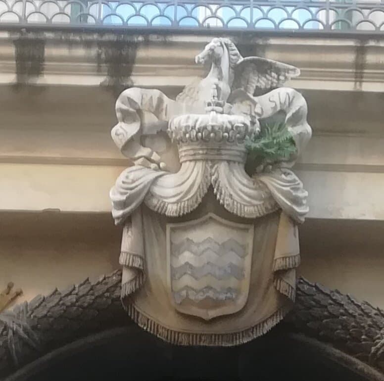 Palazzo Tocco di Montemiletto, Via Toledo,148, Неаполь, январь.