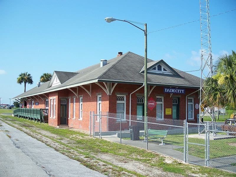 the beautifully preserved 1912  Atlantic Coastline Depot is now offering tours to tell its heritage and history.