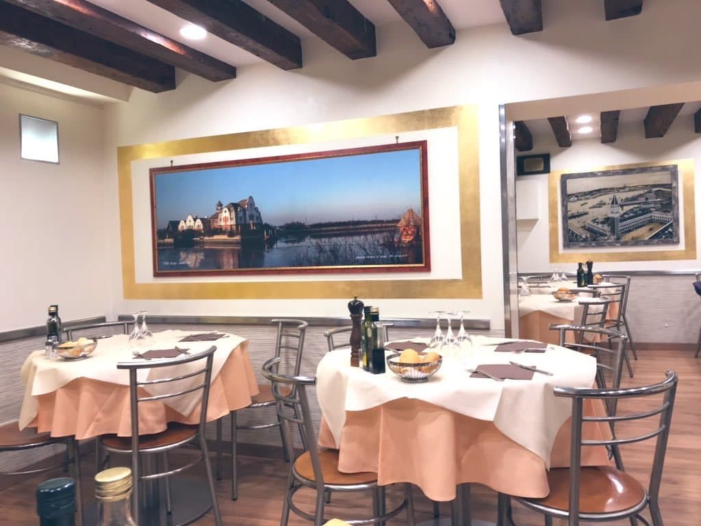 da Gislon - tavoli al piano di sopra