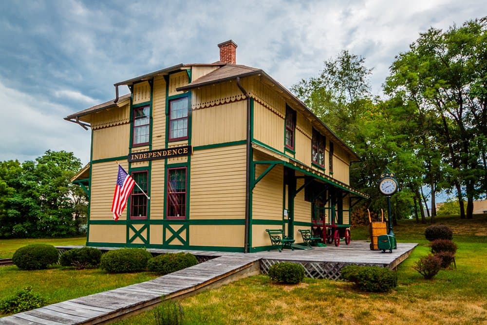 This is a neat and historically correct Passenger Depot as was common during the era of the Steam Locomotives. A really nice preservation.