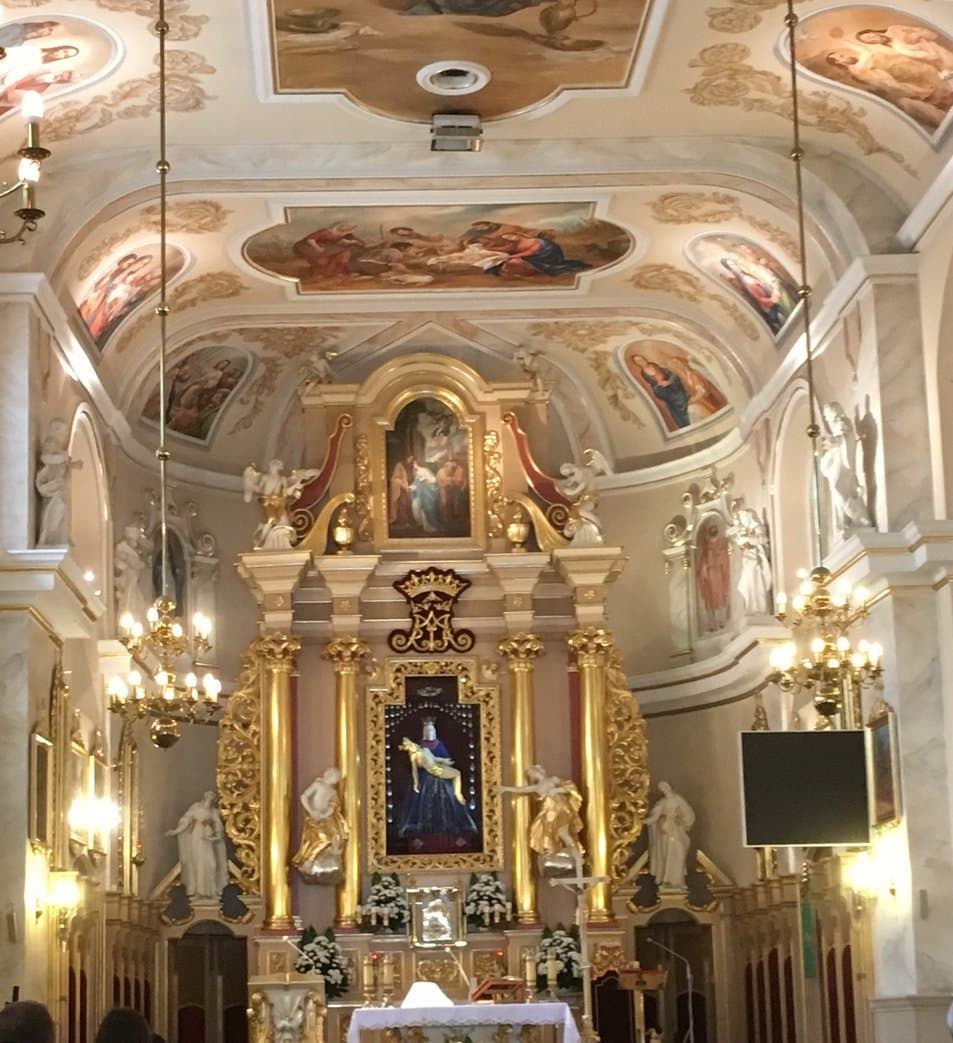 Ołtarz główny / Main altar