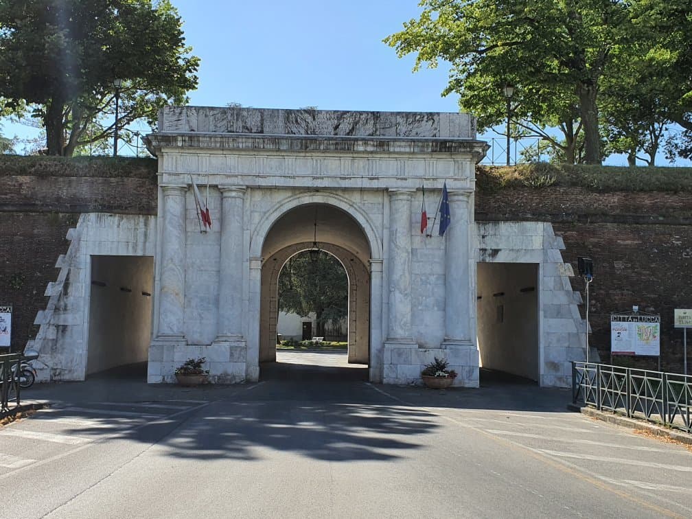 Porta Elisa Lucca