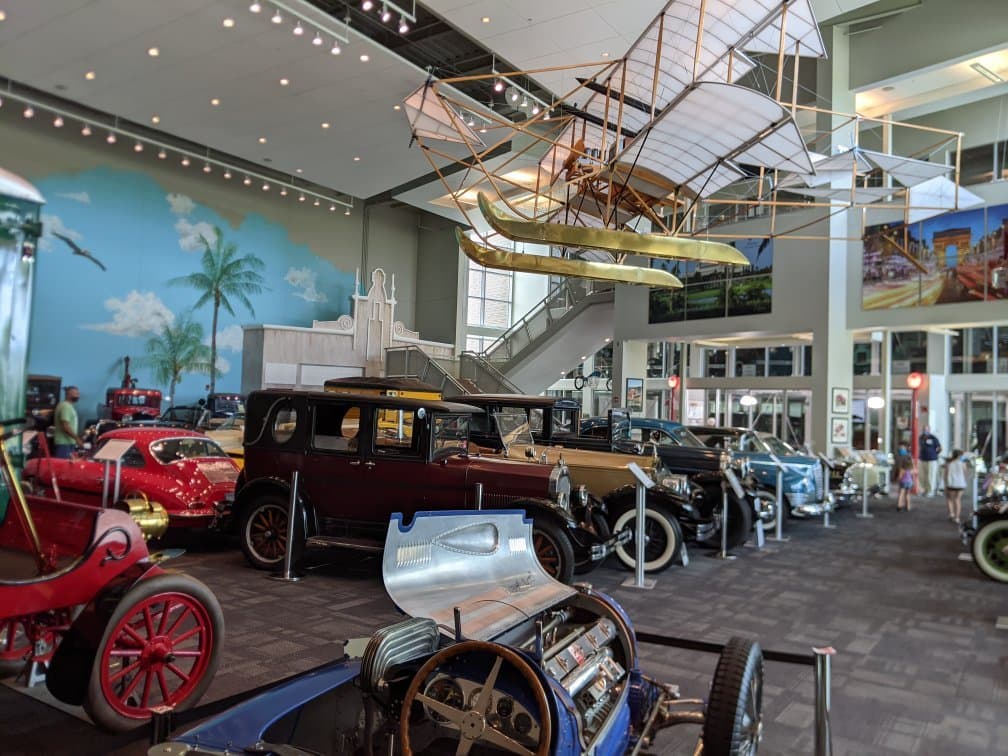 Elliott Museum