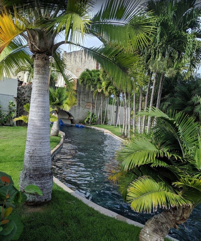 After Cerromar closed thier Lazy River, this is a suitable successor. 