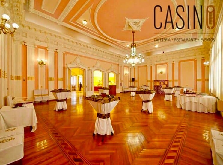 SEGUNDO SALÓN CASINO