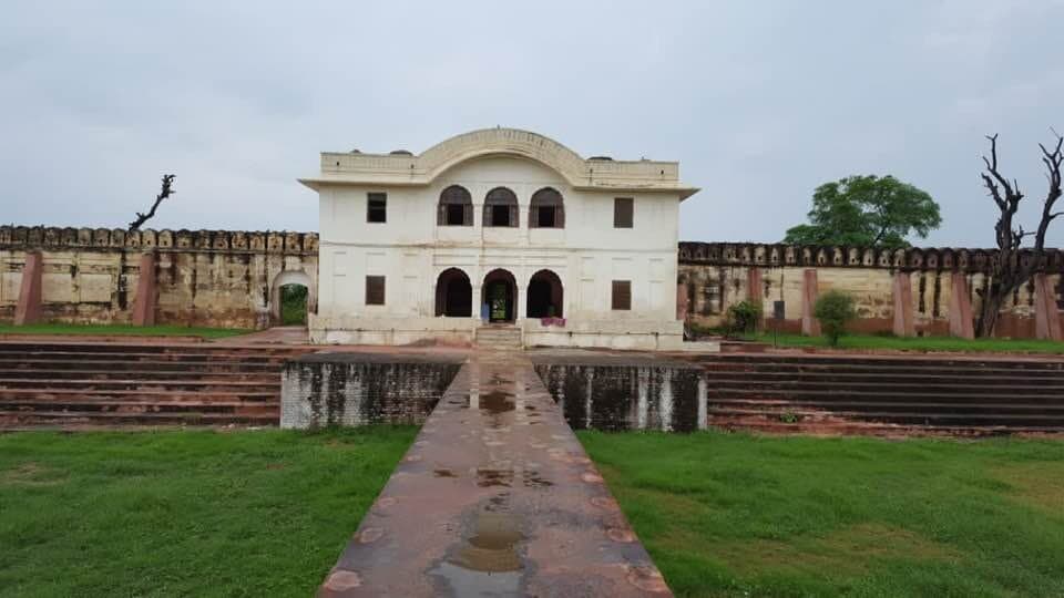 Sheesh Mahal