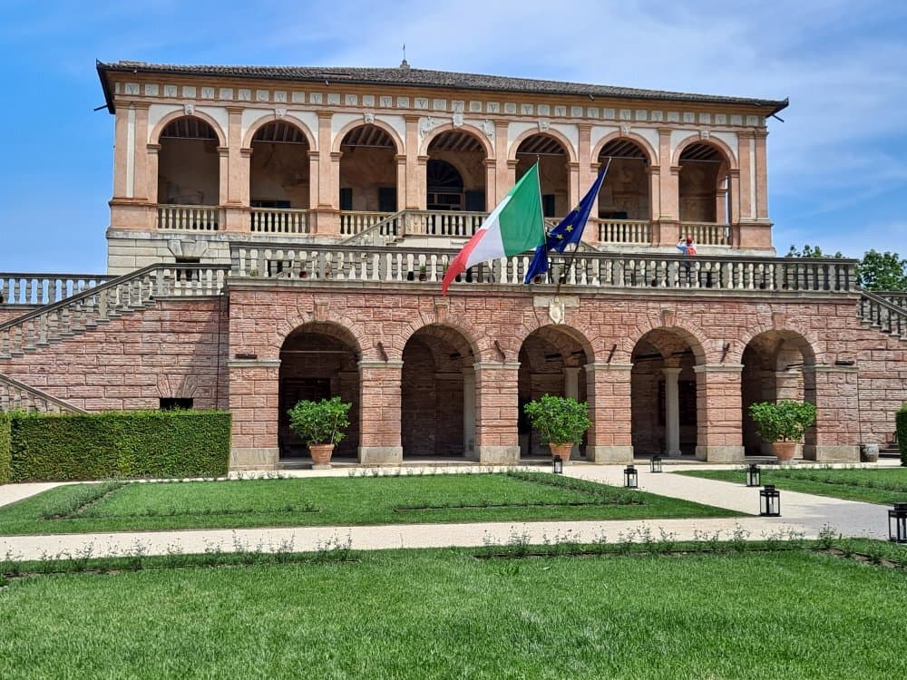Villa dei Vescovi