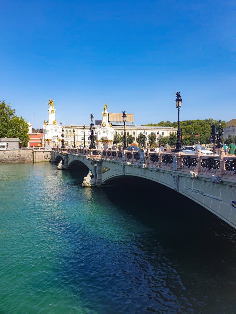 Maria Cristina Bridge