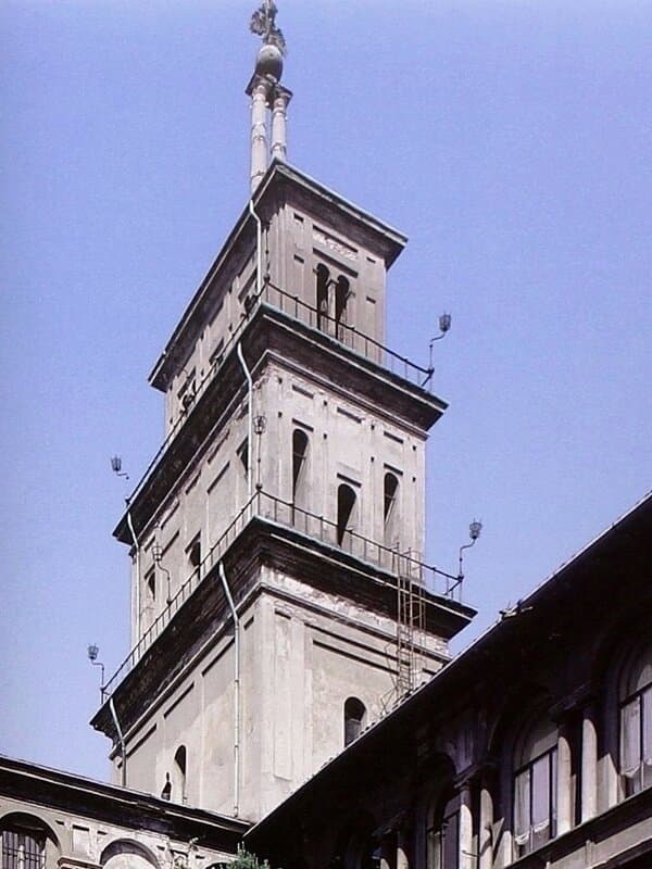 La torre (prima dei lavori)